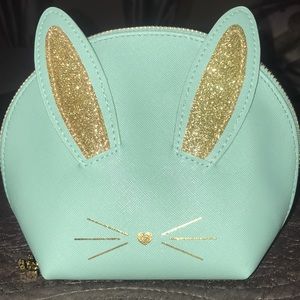 Too faced limited edition bunny clutch